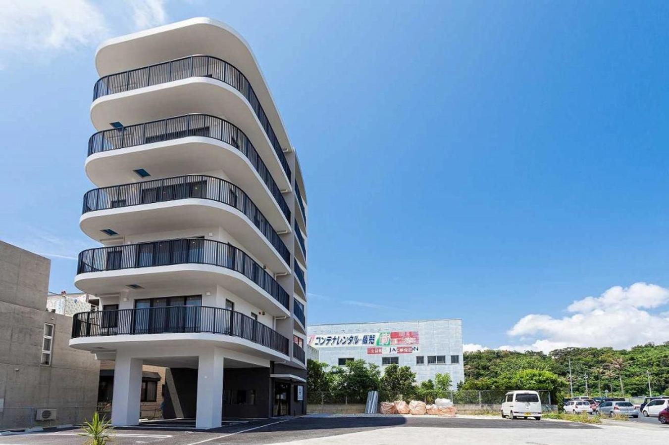 Breaky Hotel Chatan Zewnętrze zdjęcie