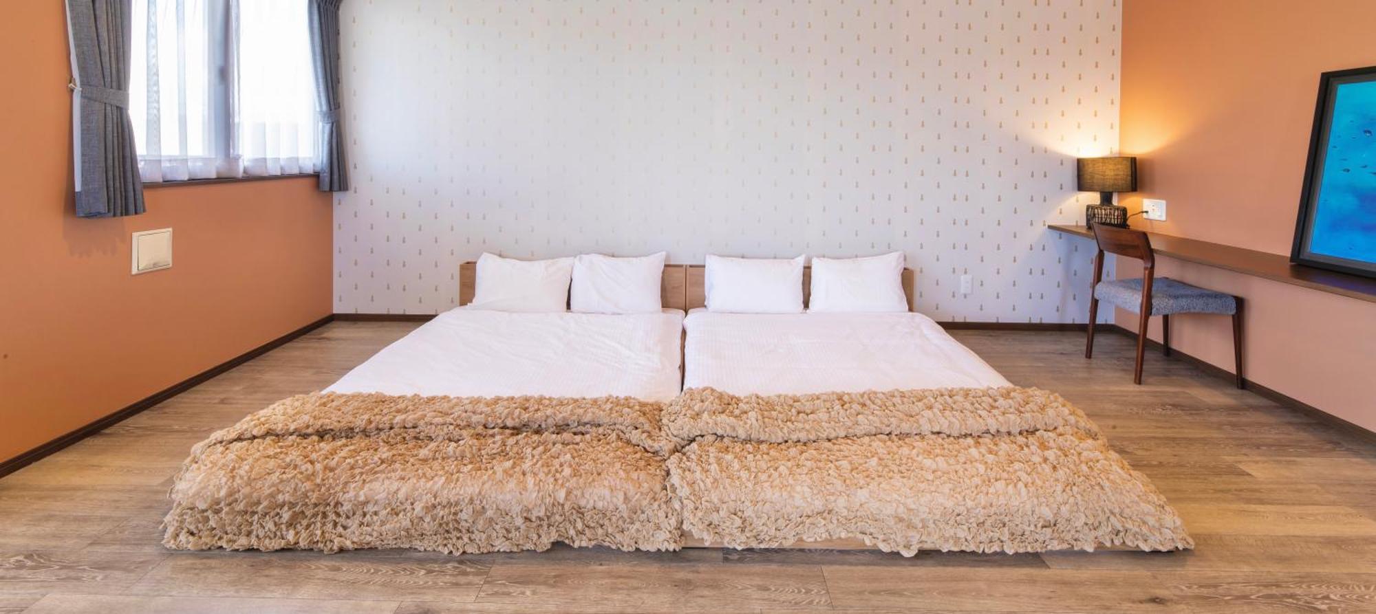 Breaky Hotel Chatan Zewnętrze zdjęcie