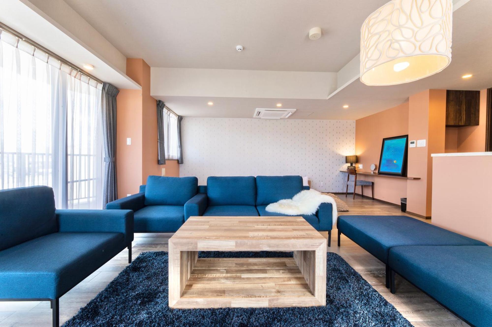 Breaky Hotel Chatan Zewnętrze zdjęcie